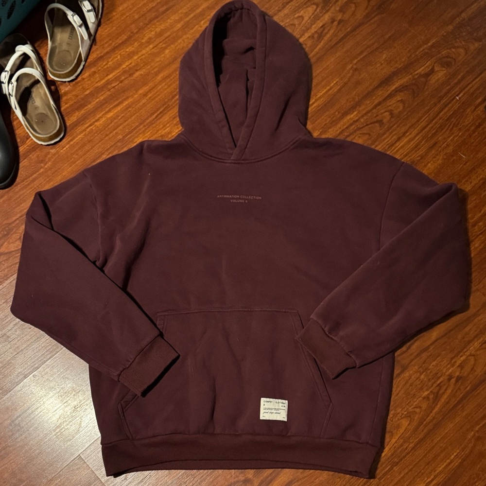 Comfrt Affirmation Collection hoodie size 2XL in deep maroon